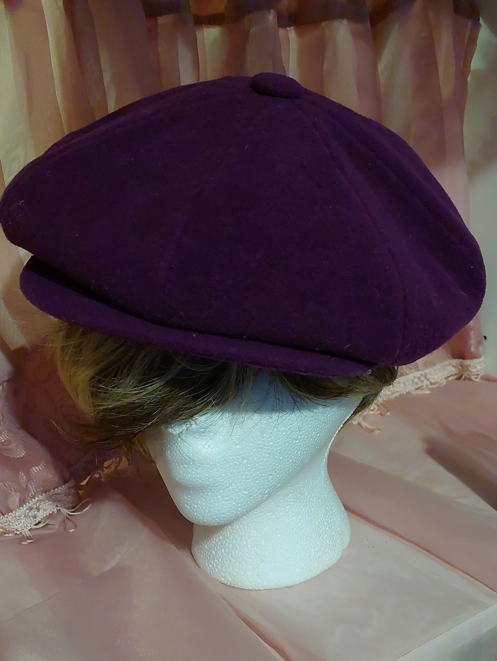Vtg Capas Headware N.Y. Wine 100% Wool Beret Hat, made in USA
